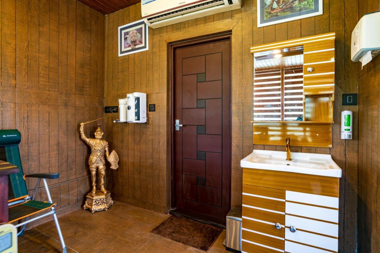 Castillo De Woods , The Private Luxury Villa , 8 Bhk, Vattavada Kottakamboor Exterior photo